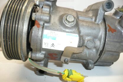 Compressore per aria condizionata Sanden SD6V12 6453QF 6453QE - immagine 2