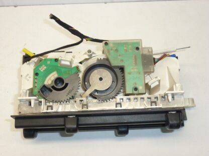 Regolatore aria condizionata Citroën Xantia 602048D 90151-047 / 0002 6451EC - immagine 3