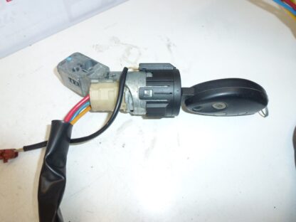 Scatola di commutazione + una chiave Citroën C5 01-07 4162CE - immagine 4