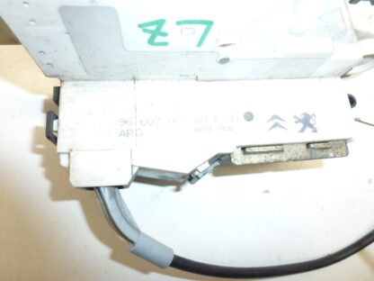 Serratura porta posteriore sinistra Citroën C4 5dv 9660700380 9137E0 - immagine 2