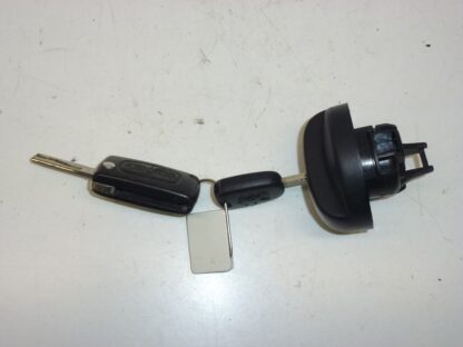 Serie di serrature più due chiavi Peugeot 207 4162KF 4162NV - immagine 3