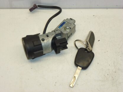 Scatola interruttori e una chiave Citroën Peugeot 4162EA - immagine 2